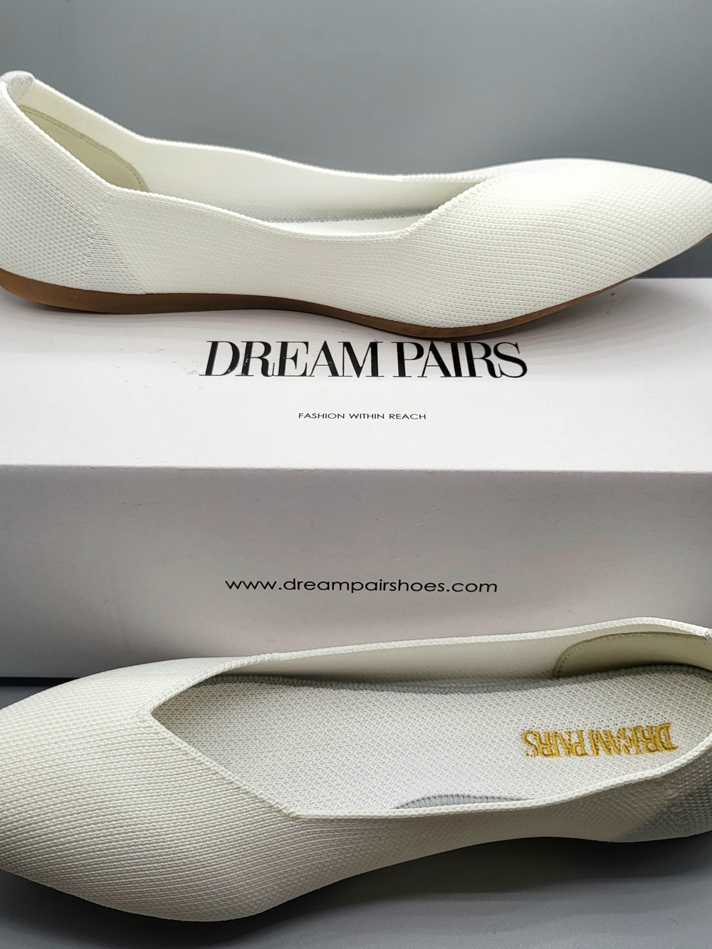 NIB! Dream Pairs White Knit Pointed Toe Ballet Flats - Size 7